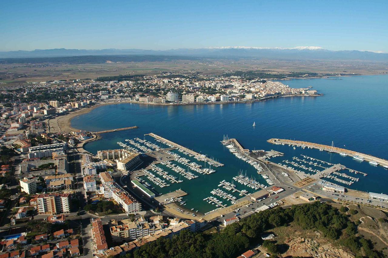 Puig Sureda - Apartamentos L' Escala Eksteriør billede